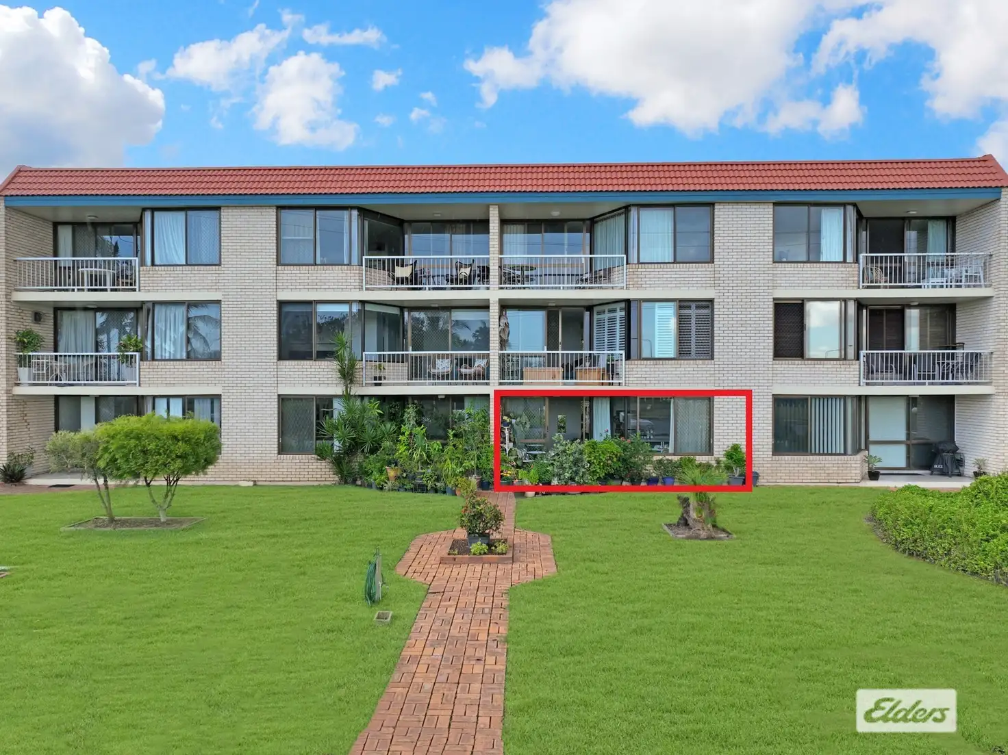 Main view of Homely unit listing, 2/92 Scenic Highway, Lammermoor QLD 4703