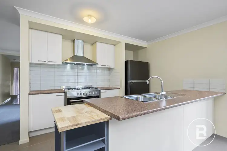 Third view of Homely house listing, 5 Nelmore Court, Ballarat East VIC 3350