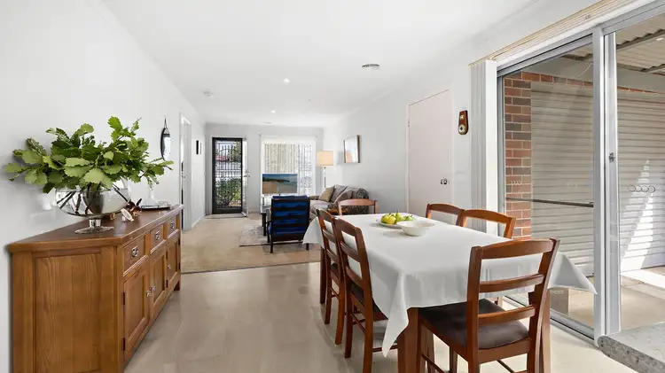 Fifth view of Homely house listing, 4 Ashwood Gardens, Mitchell Park VIC 3355
