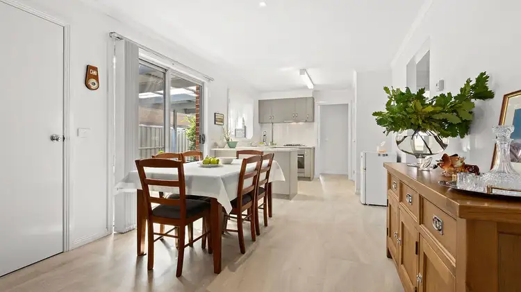 Sixth view of Homely house listing, 4 Ashwood Gardens, Mitchell Park VIC 3355