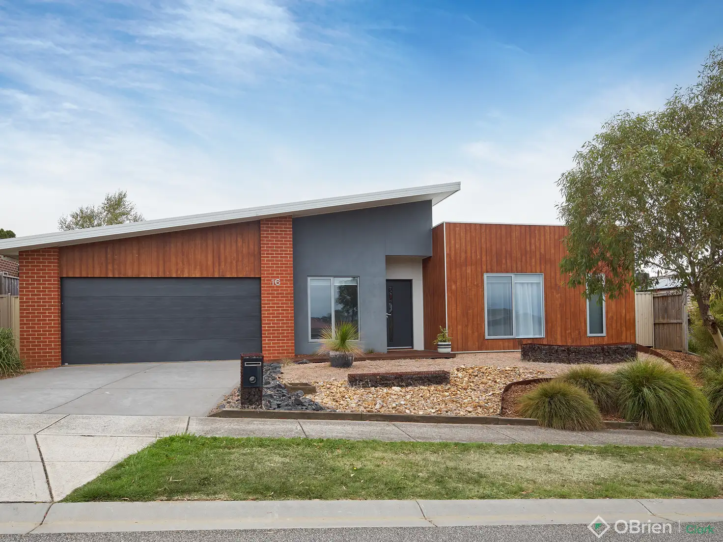 Main view of Homely house listing, 16 Bunyip Drive, Drouin VIC 3818