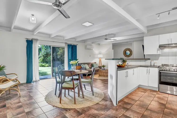 21 Christensen Street, Machans Beach QLD 4878