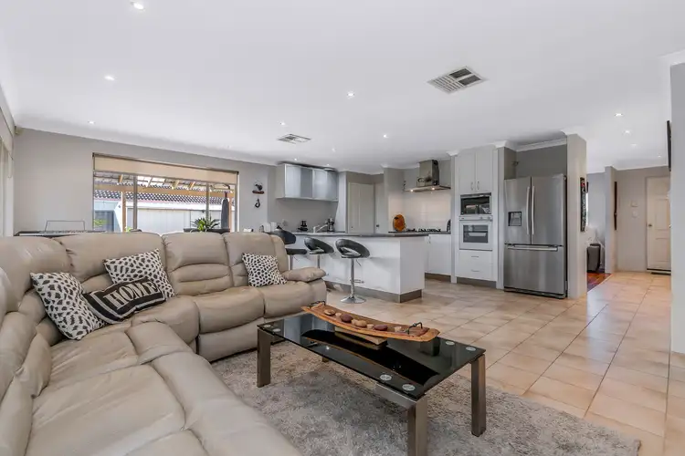 Fourth view of Homely unit listing, 2/35 Grundy Way, Thornlie WA 6108