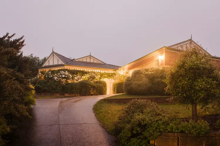 4 Sirocco Court