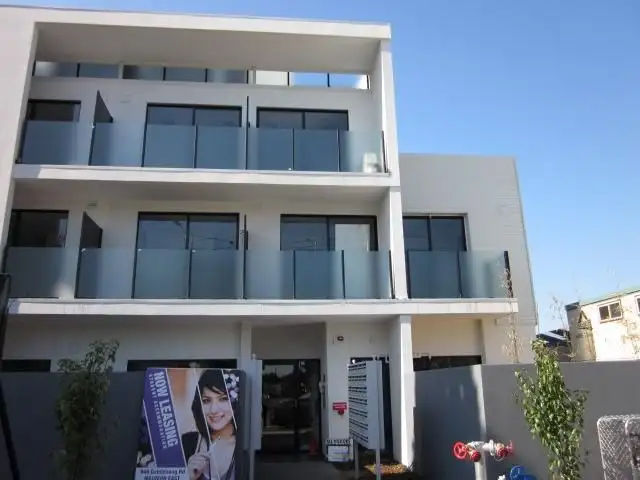 30/949 Dandenong Rd, Malvern East VIC 3145
