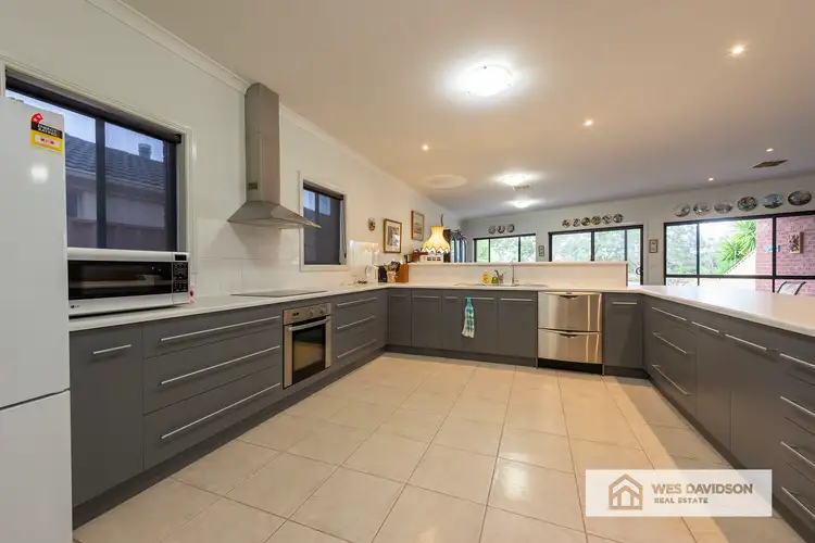 Third view of Homely unit listing, 2/30 Mardon Drive, Horsham VIC 3400