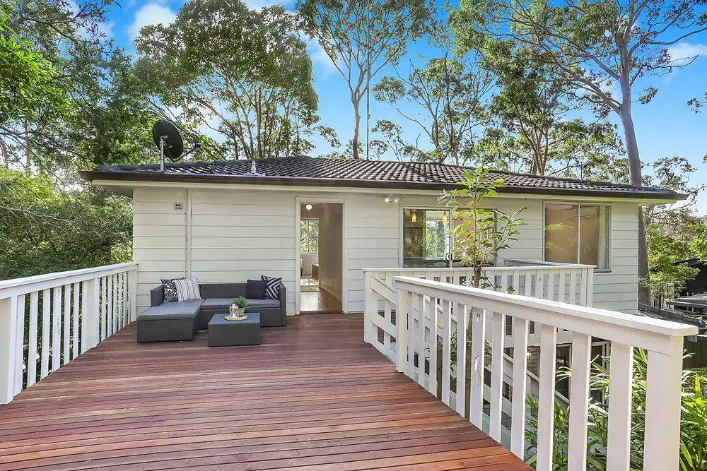 Main view of Homely semi-detached listing, 2/21 Derna Crescent, Allambie Heights NSW 2100