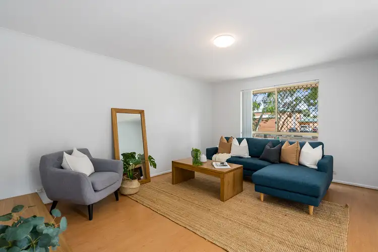 1/1 Rolton Avenue, Woodcroft SA 5162