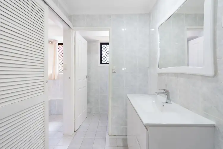 Fifth view of Homely house listing, 5 Tobruk Place, Bossley Park NSW 2176