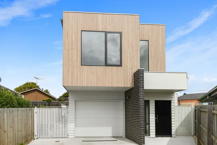 1/9 Emerald Court, Belmont VIC 3216