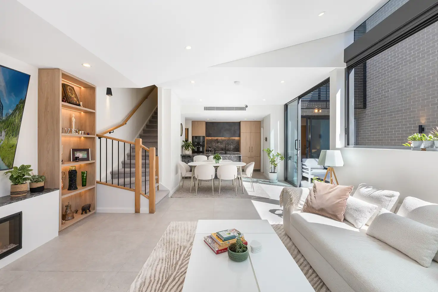 Main view of Homely townhouse listing, 16/8 Milner Road, Artarmon NSW 2064