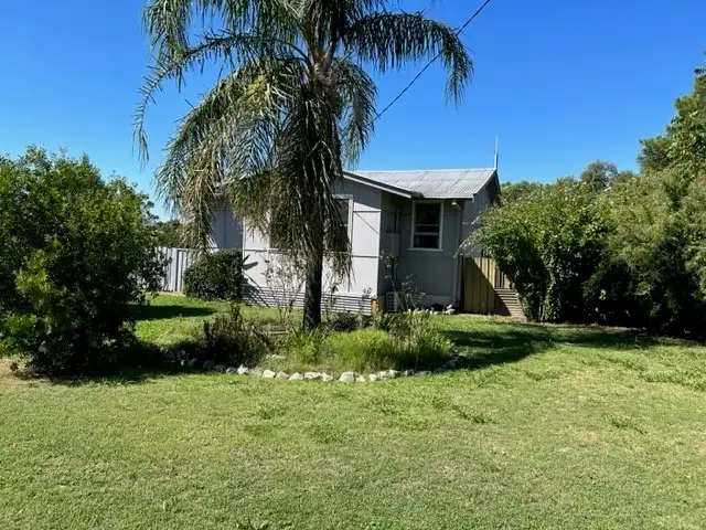 37 Rowan Street, Manilla NSW 2346