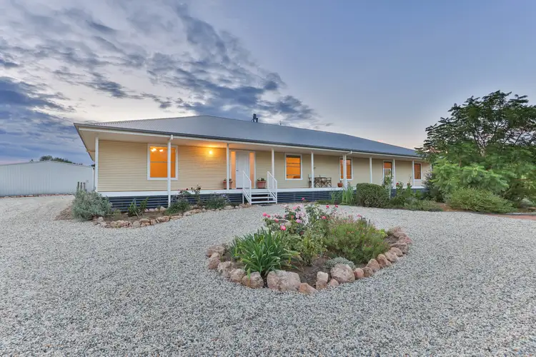 Main view of Homely house listing, 10 Bushland Rise, Koorlong VIC 3501