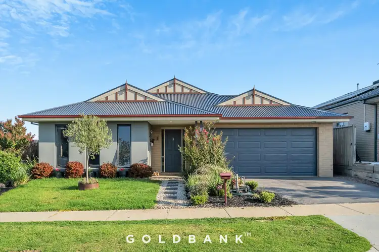 24 Ramlegh Boulevard, Clyde North VIC 3978