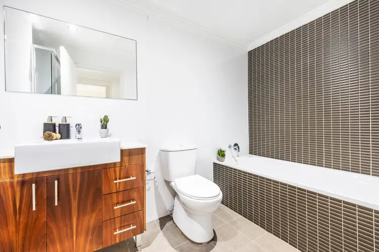 Fifth view of Homely apartment listing, 11/31-33 Sturdee Parade, Dee Why NSW 2099