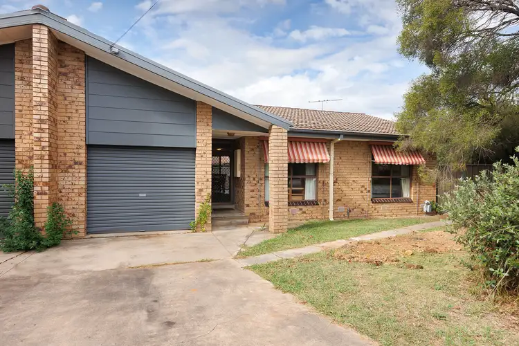 Main view of Homely unit listing, 1/9 Highland Crescent, Wodonga VIC 3690