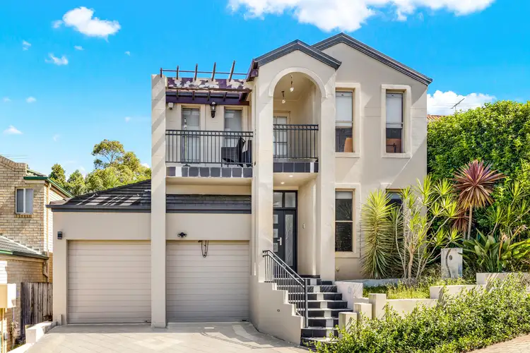 4 Governor Place, Winston Hills NSW 2153