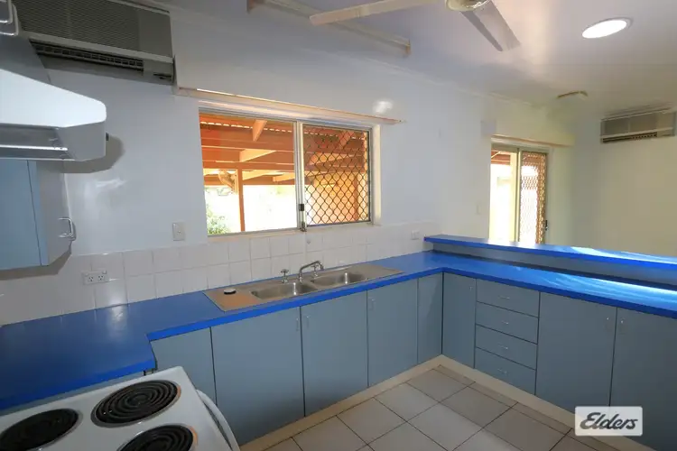6 Cassia Court