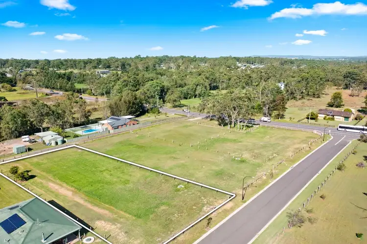 10 Lilly Place, Abermain NSW 2326