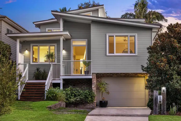 4 Stirgess Avenue, Curl Curl NSW 2096