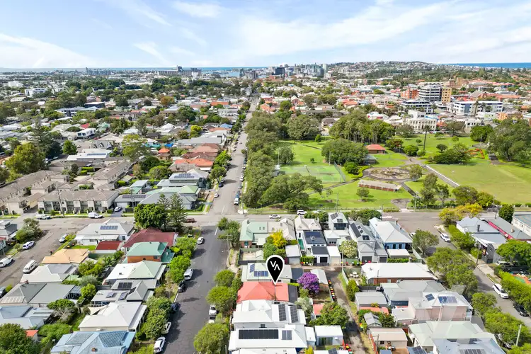 Fifth view of Homely house listing, 109 Lindsay Street, Hamilton NSW 2303