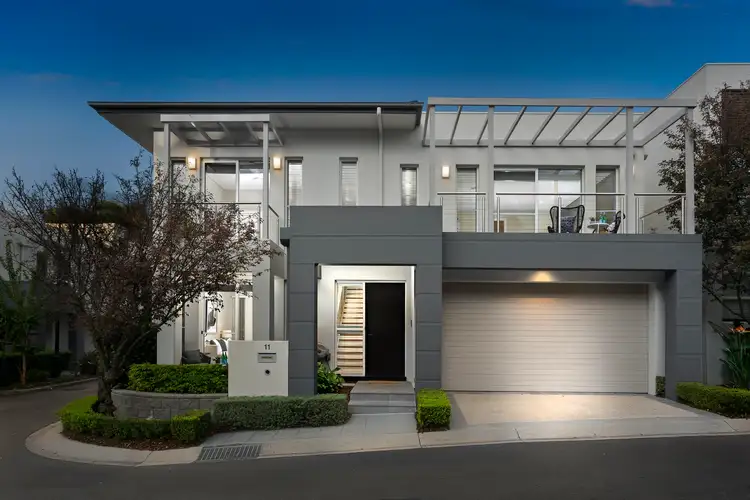 11 Waterstone Crescent, Bella Vista NSW 2153