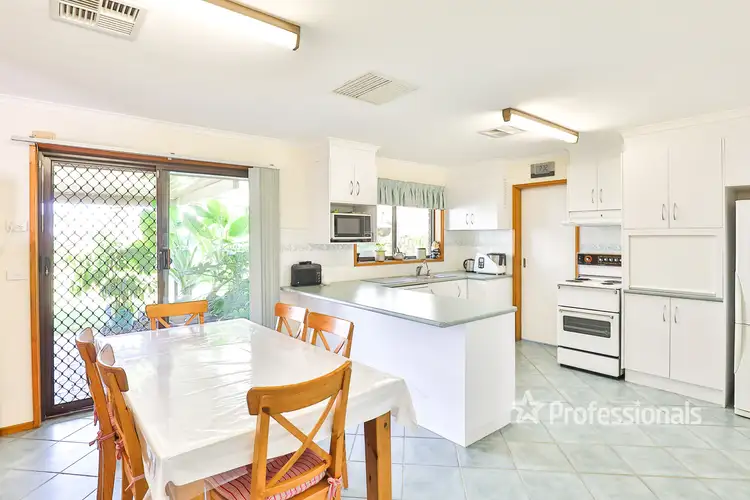Fifth view of Homely house listing, 6 Dennis Avenue, Mildura VIC 3500