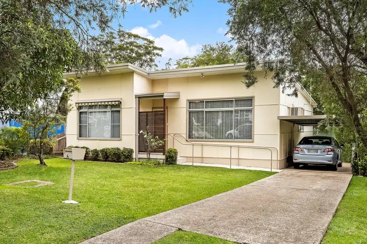 6 Badto Avenue