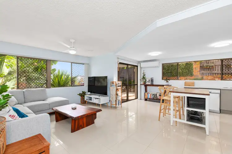 Fifth view of Homely unit listing, 2/77 Buderim Avenue, Mooloolaba QLD 4557