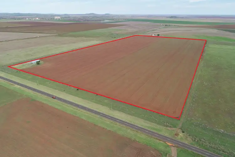 Oakey Pittsworth Road, Aubigny QLD 4401