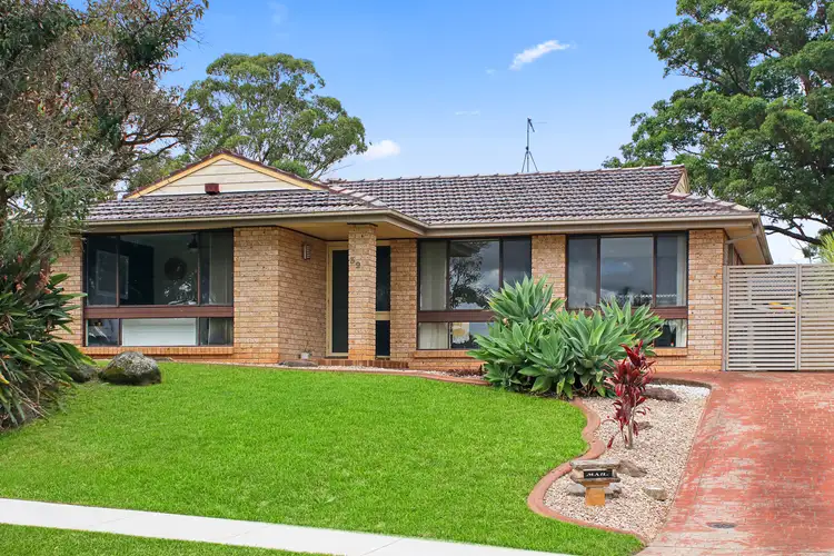 32 Leicester Way, St Clair NSW 2759