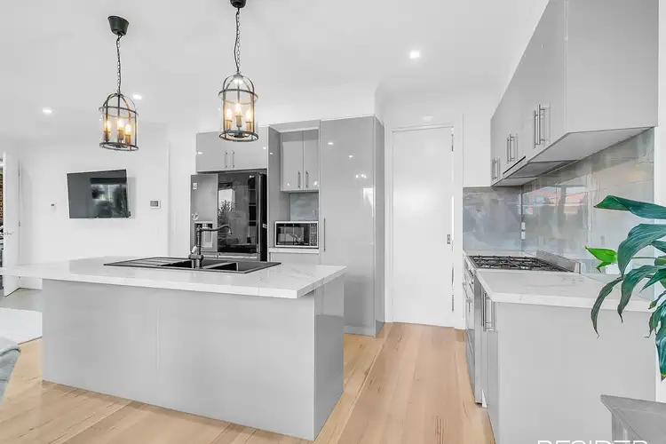 Fifth view of Homely house listing, 4 Georgian Terrace, South Morang VIC 3752