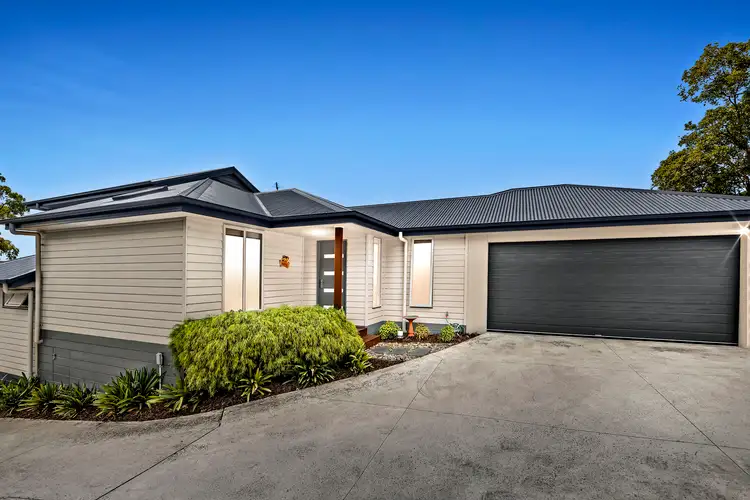 2/74 Bastow Road, Lilydale VIC 3140