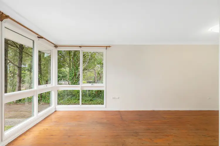 Fifth view of Homely house listing, 23 Lawson View Parade, Wentworth Falls NSW 2782