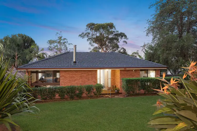 33 Hillcrest Road, Empire Bay NSW 2257