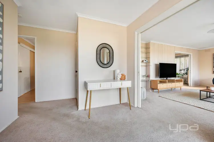 Fifth view of Homely house listing, 1 Parnell Crescent, Gladstone Park VIC 3043