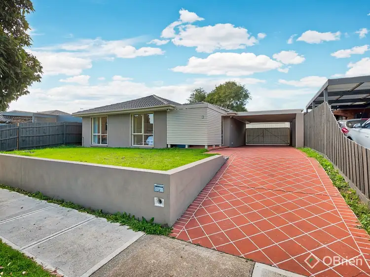 3 Carey Street, Cranbourne North VIC 3977