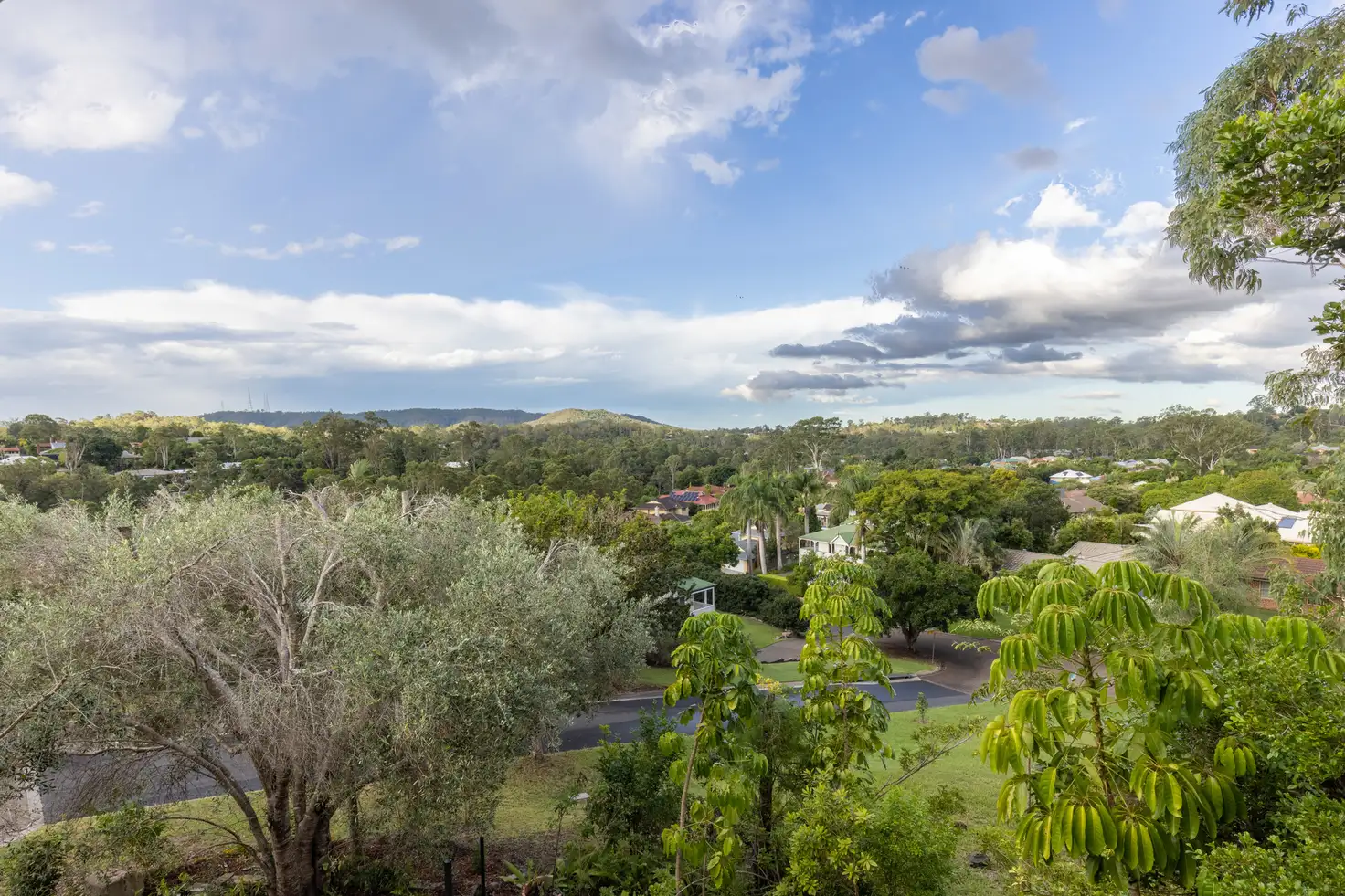Main view of Homely house listing, 10 Palmer Close, Brookfield QLD 4069