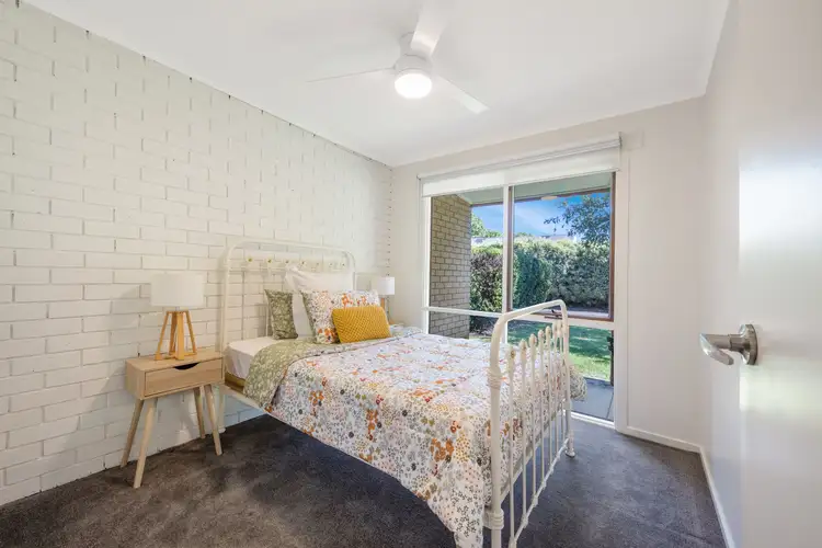 Sixth view of Homely unit listing, 2/9 Seamer Street, Porepunkah VIC 3740
