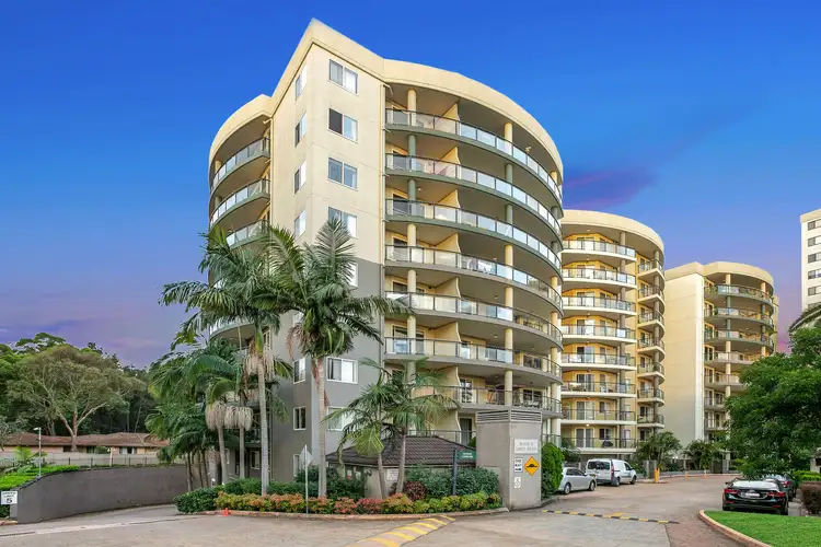 811/91A Bridge Road, Westmead NSW 2145