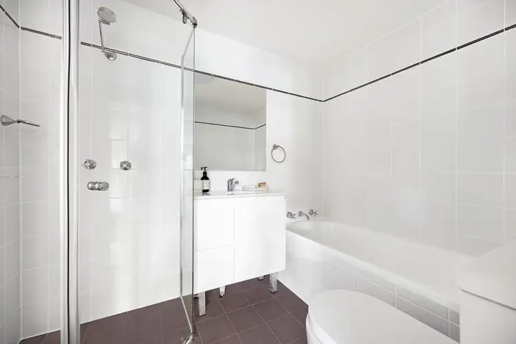 Fourth view of Homely unit listing, 1/68-72 Park Street, Narrabeen NSW 2101