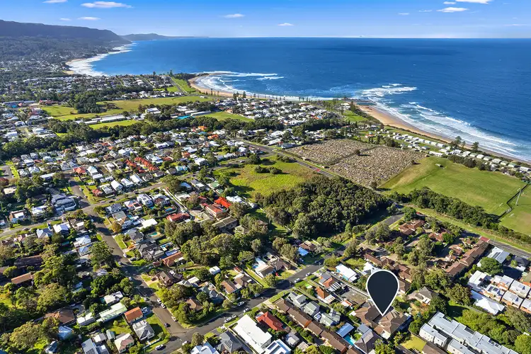 Fifth view of Homely townhouse listing, 4/27a Lawrence Street, Woonona NSW 2517
