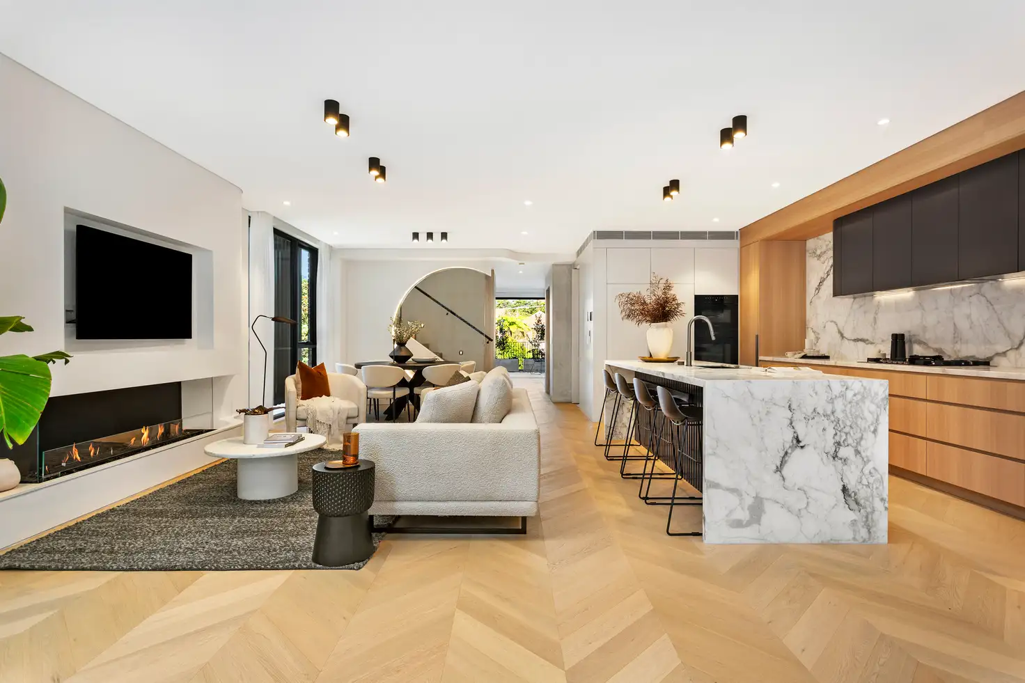 Main view of Homely apartment listing, 2/13 Reginald Street, Mosman NSW 2088