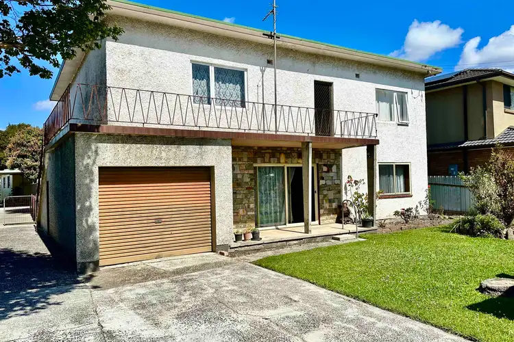 104 Koona Street, Albion Park Rail NSW 2527