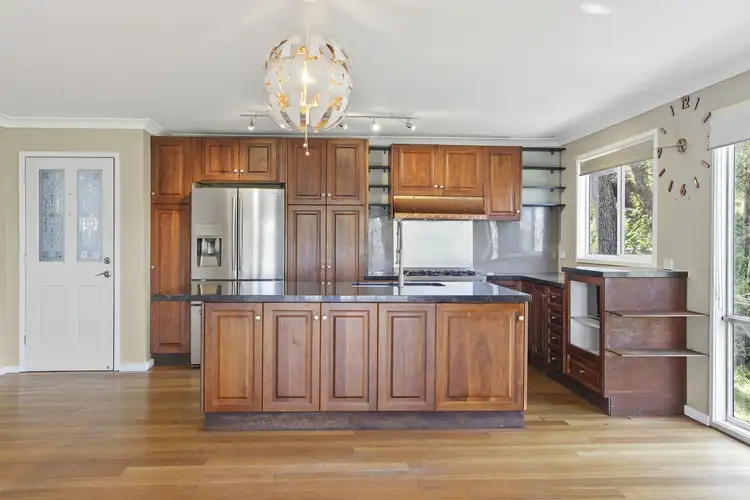 31 Boronia Road, Bullaburra NSW 2784