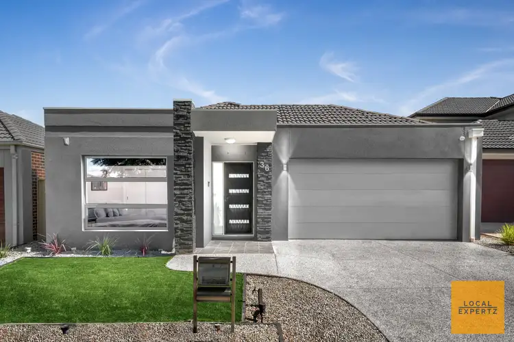 36 Lawson Way, Caroline Springs VIC 3023