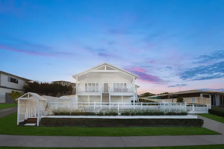 100 Bottlebrush Drive, Lammermoor QLD 4703