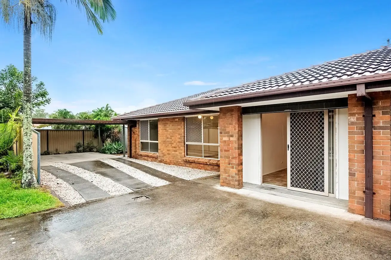 Main view of Homely semi-detached listing, 3/18 Galloway Drive, Ashmore QLD 4214
