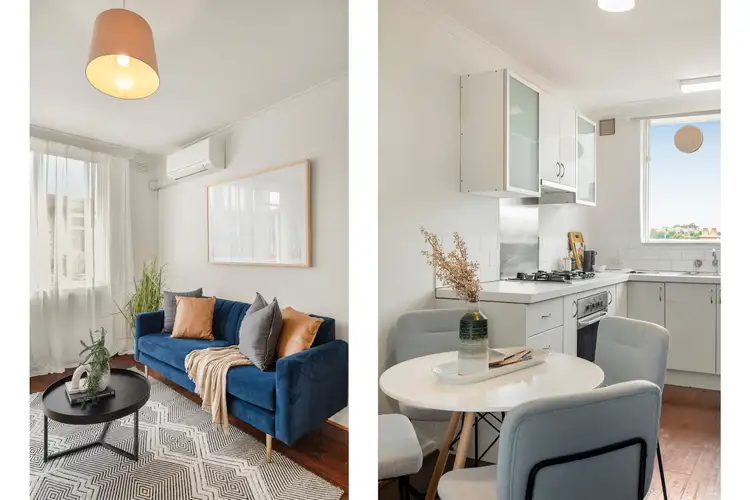 Second view of Homely apartment listing, 6/59 Ormond Road, Elwood VIC 3184
