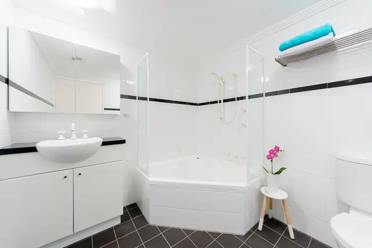 Fourth view of Homely unit listing, 8a/2b Mowbray Street, Sylvania NSW 2224